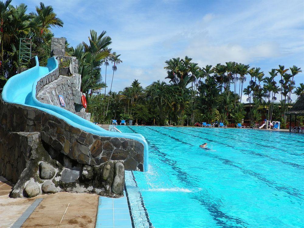 Hotel Suerre Guápiles Exteriér fotografie